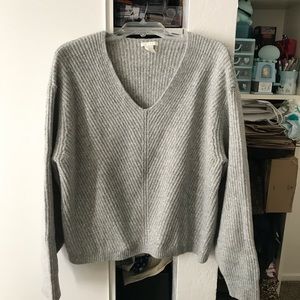 NWOT heather gray chunky sweater